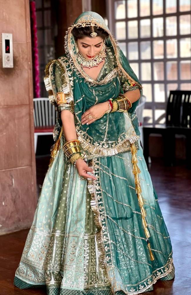 Devanshi Rajputi Poshak